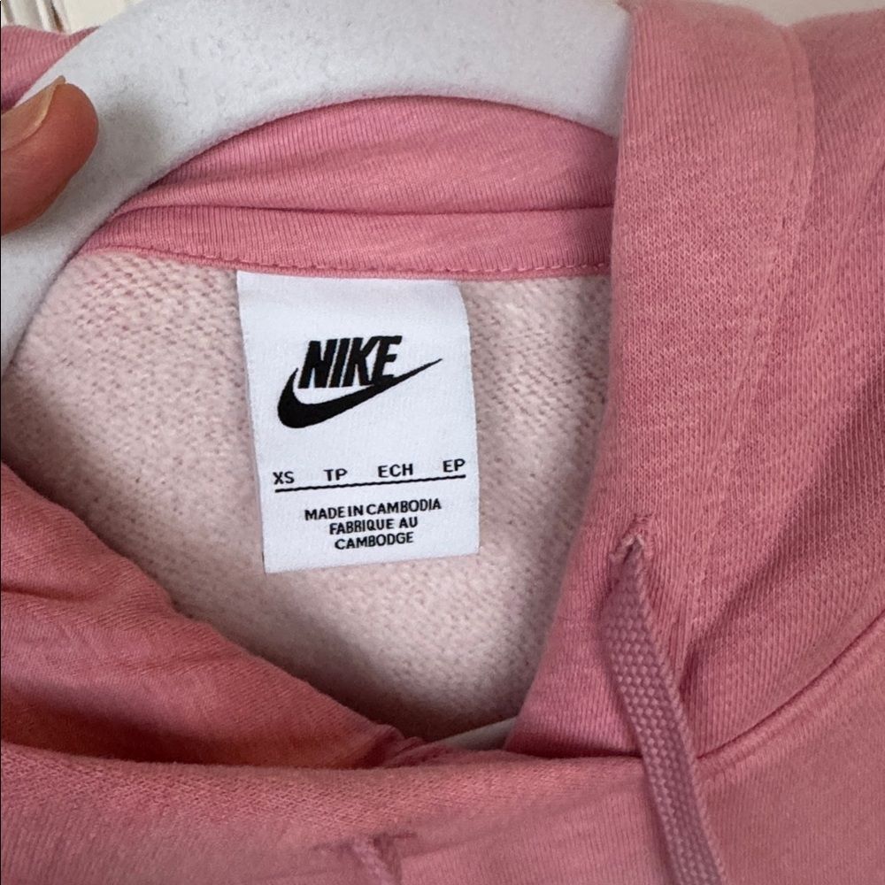 Nike Women's Pink Hoodie - Picture 6 of 7